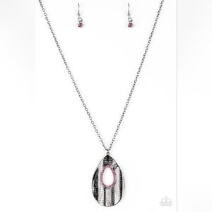 6/$10 Stop teardrop and roll paparazzi necklace with earrings
